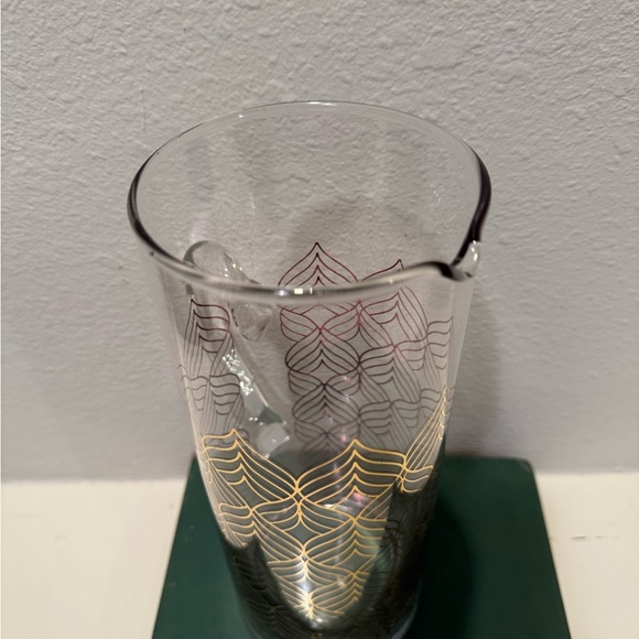 La Cite 24k Gold Geometric Pattern Glass 50oz Pitcher - Picture 6 of 9